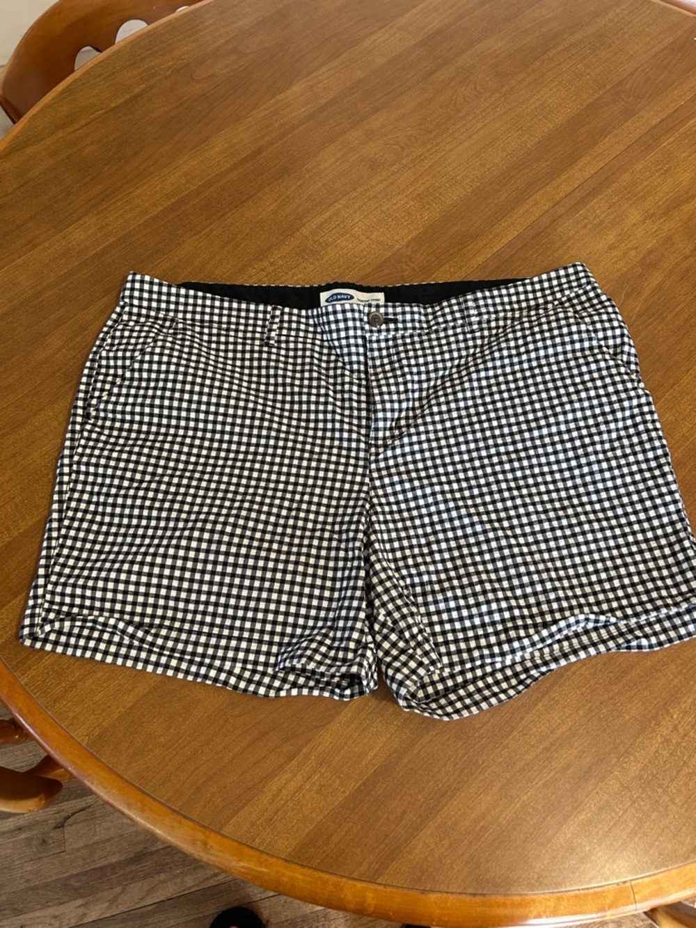 Old Navy Black & White Gingham Shorts